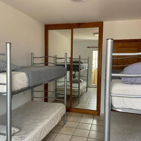 ホームステイ Medano Coliving *